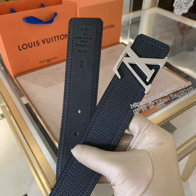 LV新款男士皮帶 路易威登Gancio五金腰帶  jjp2187